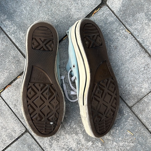 Used converse - Picture 2 of 5